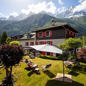 2* Отель La Chaumiere Mountain